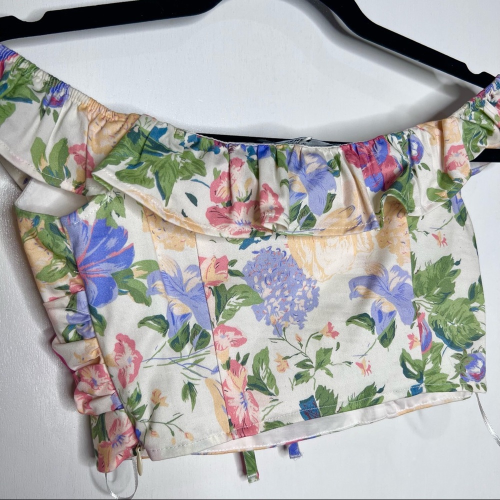 BERSHKA Peasant Floral Crop Top - Picture 8 of 11